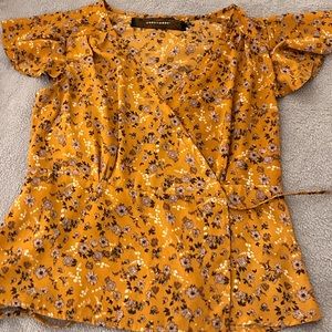 Codex Mode Flutter Sleeve Peplum Wrap Blouse